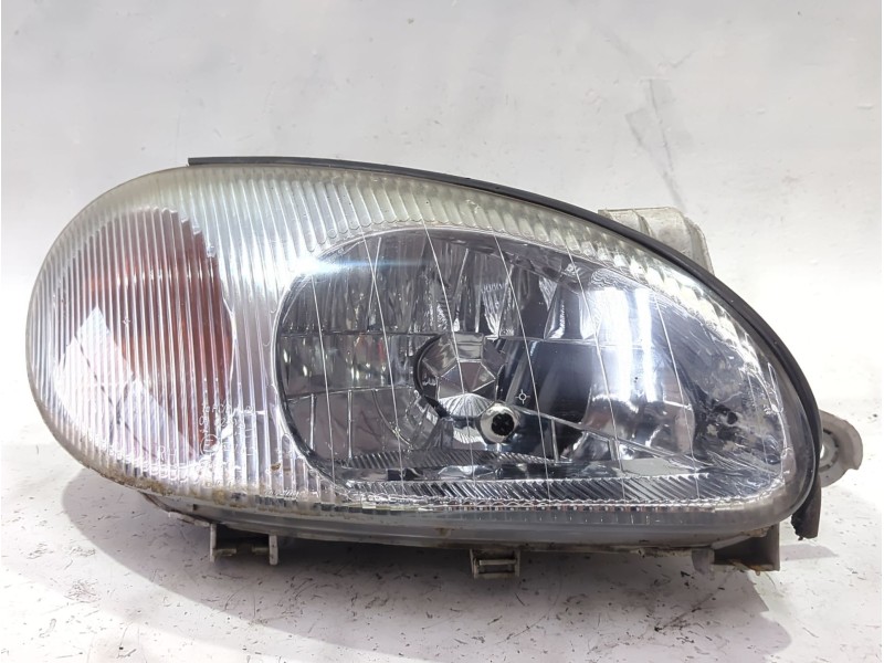 Recambio de faro delantero derecho para daewoo lanos (1997) 1.3i referencia OEM IAM 2221104R  