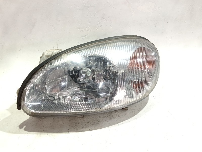 Recambio de faro delantero izquierdo para daewoo lanos (1997) 1.3i referencia OEM IAM 2721104L  