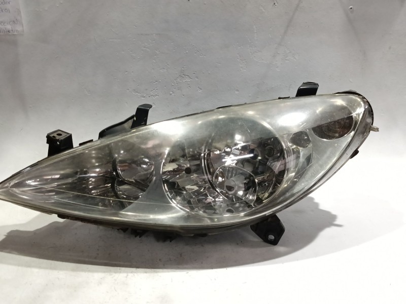 Recambio de faro delantero izquierdo para peugeot 307 (3a/c) 2.0 hdi 110 referencia OEM IAM 9641615780  