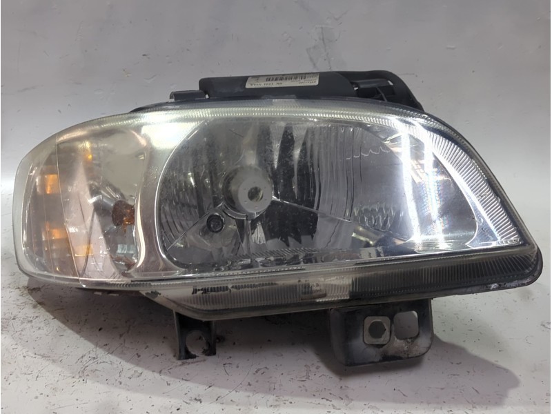 Recambio de faro delantero derecho para seat ibiza ii (6k1) 1.4 i referencia OEM IAM 6K1941044A  