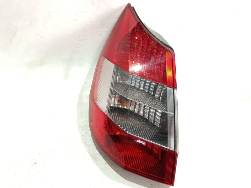 Recambio de piloto trasero izquierdo para renault scenic ii (jm)(2003) 1.5 dci (jm0f) referencia OEM IAM e1483  