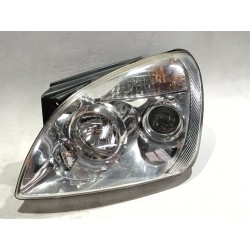 Recambio de faro delantero izquierdo para kia carens iii monospace (un) 1.6 crdi 110 referencia OEM IAM 921011D0L  