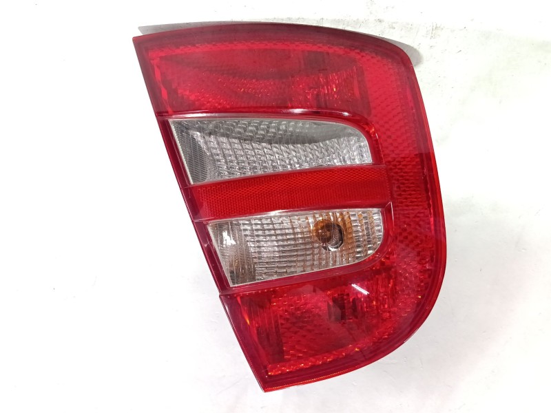 Recambio de piloto trasero izquierdo para skoda fabia i (6y2) 1.9 tdi referencia OEM IAM TK456763  