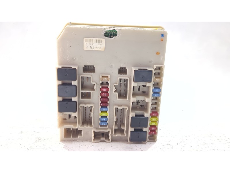 Recambio de caja reles / fusibles para renault clio iii (2005) 1.5 dci (c/br1g) referencia OEM IAM 356229C  
