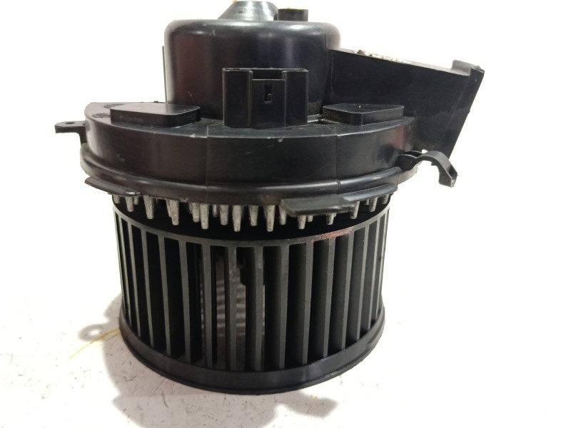 Recambio de motor calefaccion para peugeot 307 (3a/c) 2.0 hdi 110 referencia OEM IAM b6830  