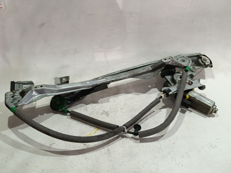 Recambio de mecanismo elevalunas delantero derecho para ford focus (daw, dbw) 2.0 16v referencia OEM IAM D2R5A  