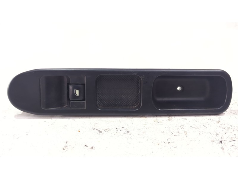Recambio de mando elevalunas para peugeot 207/207+ (wa_, wc_) 1.6 hdi 110 referencia OEM IAM   