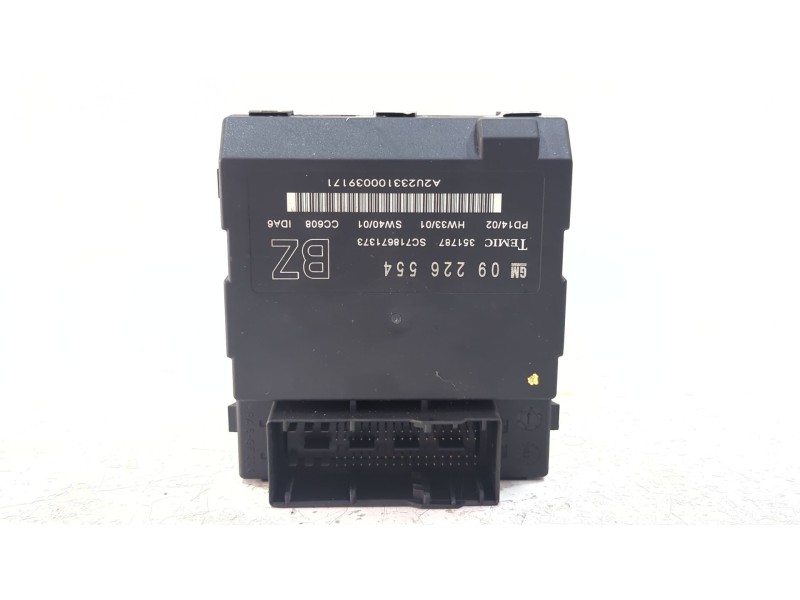 Recambio de modulo electronico para opel vectra b caravan (1996) 1.7 td referencia OEM IAM 09226554  