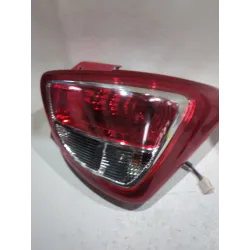 PILOTO TRASERO DERECHO 92402B9000 