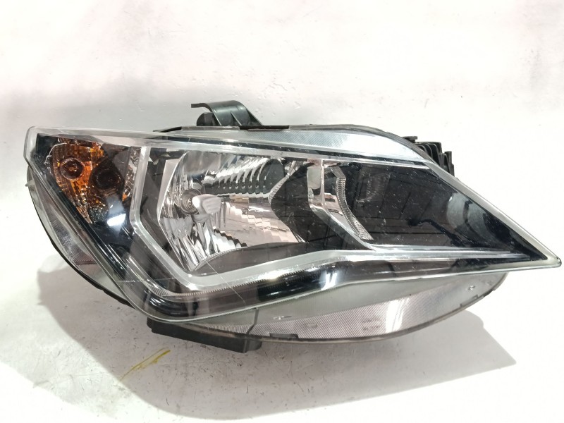 Recambio de faro delantero derecho para seat ibiza iv sc (6j1, 6p5) 1.4 tdi referencia OEM IAM 90079388  