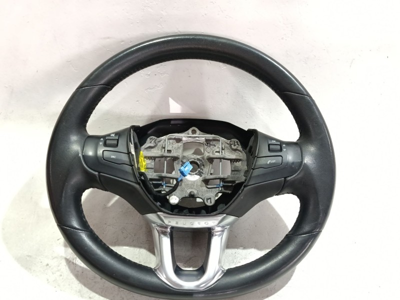 Recambio de volante para peugeot 208 i (ca_, cc_) 1.2 vti 82 referencia OEM IAM 98084116ZD  