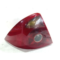 Recambio de piloto trasero izquierdo para ford mondeo iii (b5y) 2.0 16v tddi / tdci referencia OEM IAM 0374D  