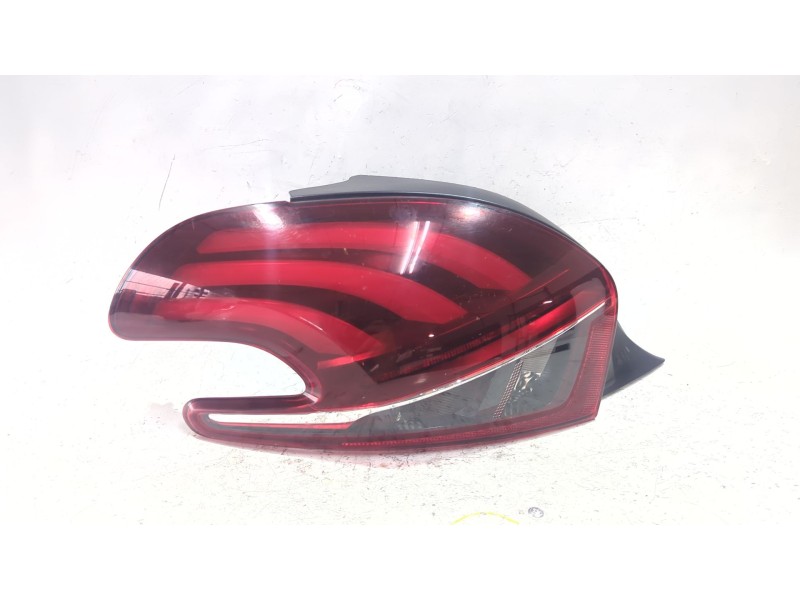 Recambio de piloto trasero izquierdo para peugeot 208 i (ca_, cc_) 1.2 vti 82 referencia OEM IAM 9825601280  