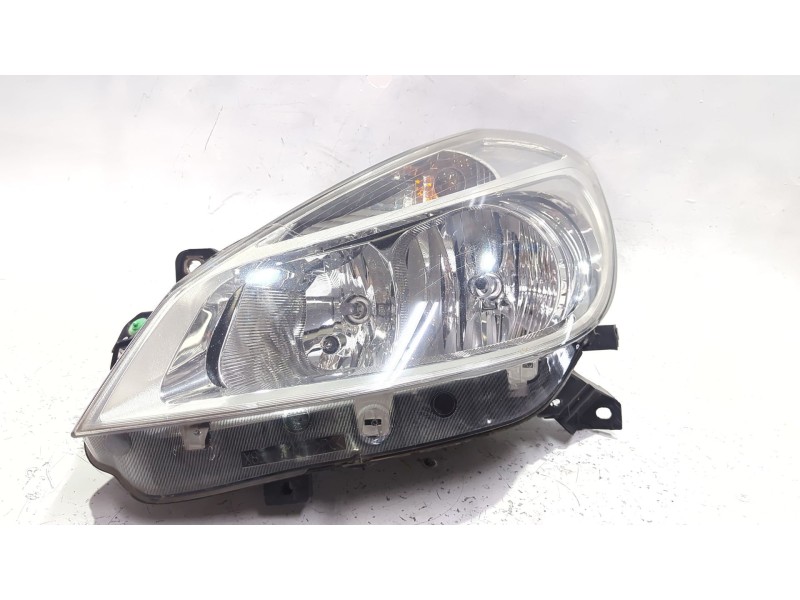 Recambio de faro delantero izquierdo para renault clio iii 1.5 dci referencia OEM IAM 8200459824  