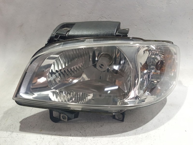 Recambio de faro delantero izquierdo para seat ibiza ii (6k1) 1.9 sdi referencia OEM IAM E95209  