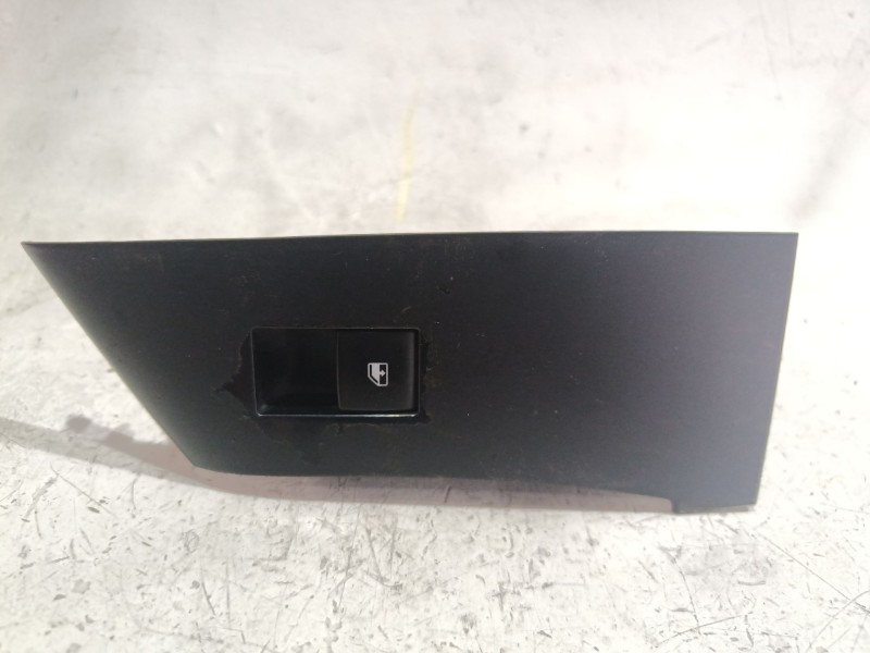 Recambio de mando elevalunas para opel astra j gtc 1.7 cdti (08) referencia OEM IAM 13301886  