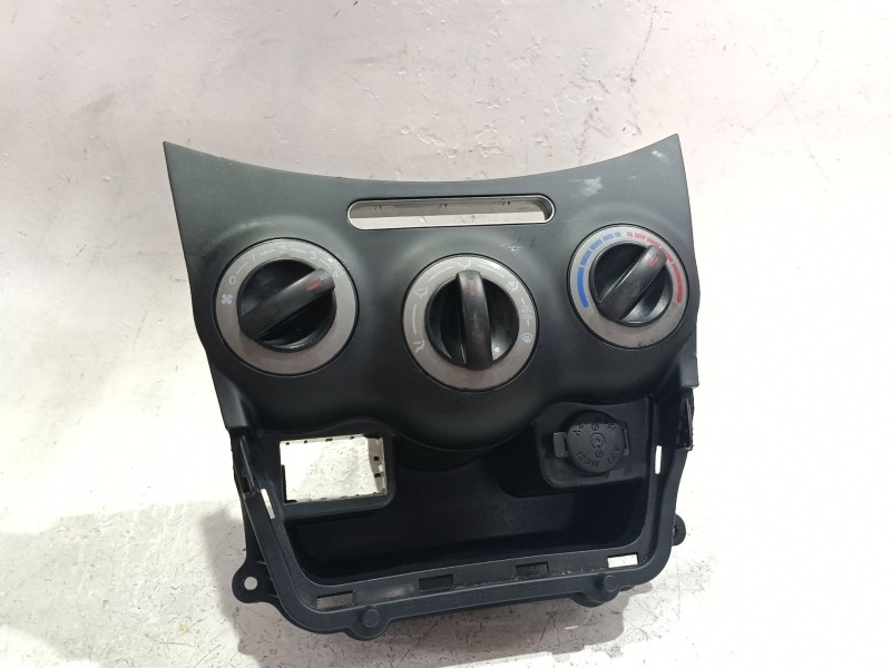 Recambio de mando climatizador para hyundai i10 i (pa) 1.1 referencia OEM IAM 972500X1304X  