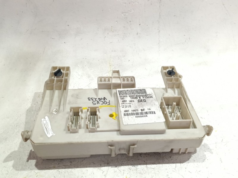 Recambio de caja reles / fusibles para ford focus ii (da_) 1.8 tdci referencia OEM IAM 5R10820  