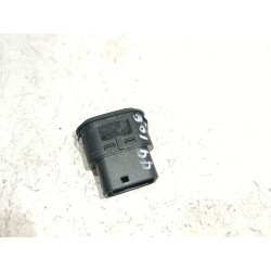 Recambio de mando elevalunas para ford fiesta iii (gfj) 1.4 referencia OEM IAM 14529AB  