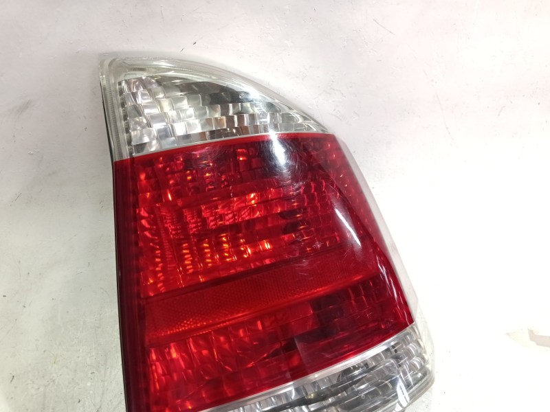 Recambio de piloto trasero derecho para opel vectra c (z02) 1.9 cdti (f69) referencia OEM IAM 13131002  