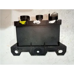 Recambio de caja precalentamiento para renault r 19 berl. con portón (b/c53)(1988) referencia OEM IAM 7700790  