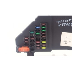 Recambio de caja reles / fusibles para opel vectra c (z02) 1.9 cdti (f69) referencia OEM IAM 13223678  
