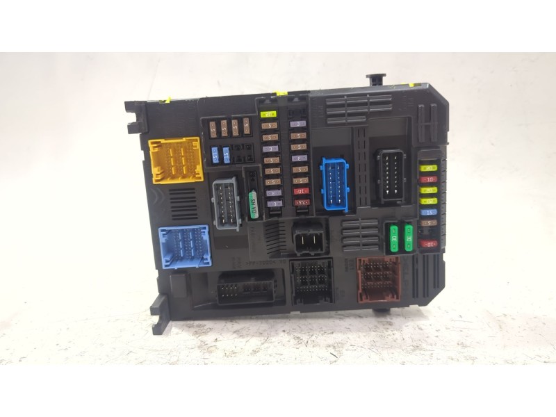 Recambio de bsi para citroën c3 iii (sx) 1.5 bluehdi 100 (sxyhyp, sxyhtu) referencia OEM IAM 983288028000  