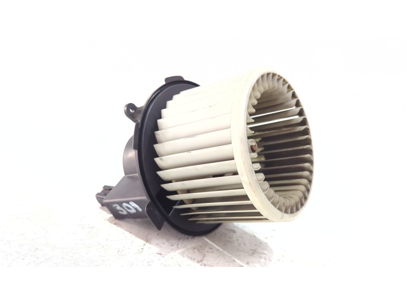 Recambio de motor calefaccion para peugeot 307 (3a/c) 2.0 hdi 90 referencia OEM IAM 593220400  
