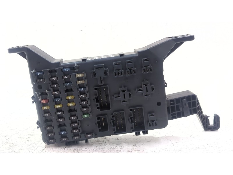 Recambio de caja reles / fusibles para ford mondeo iii (b5y) 1.8 16v referencia OEM IAM 1S7T14A073AE  