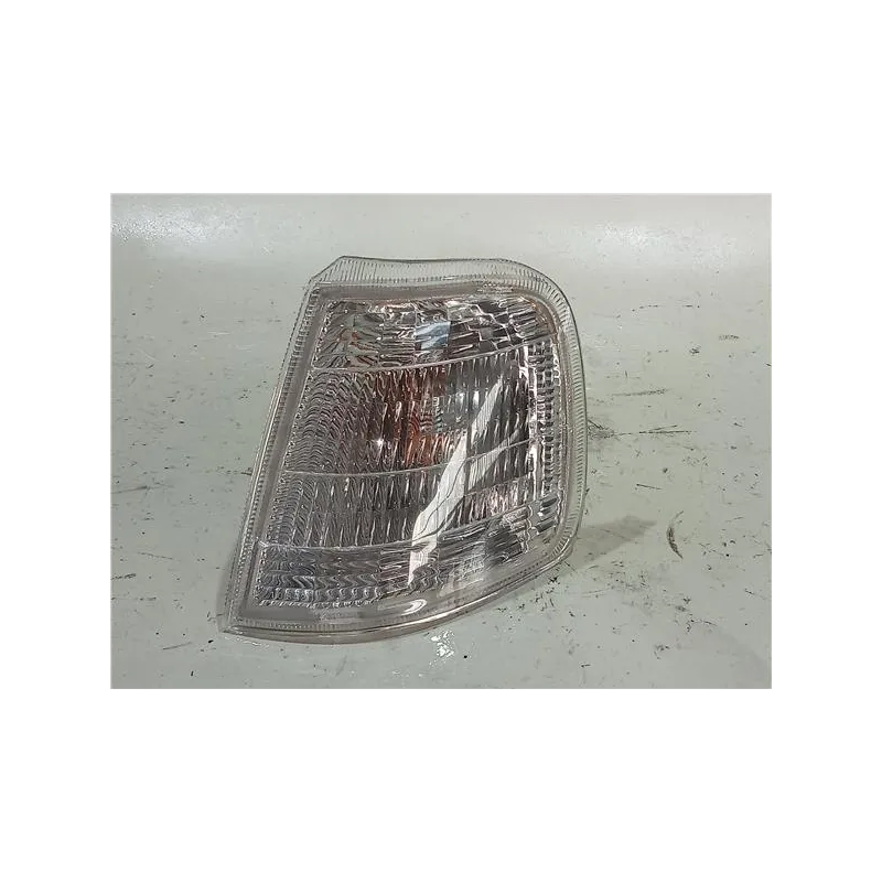 Recambio de intermitente delantero izquierdo para peugeot 405 berlina (1987) 1.8 turbo diesel referencia OEM IAM 10842  