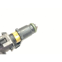 Recambio de rampa inyectores para volkswagen polo iv (9n1)(11.2001) 1.2 12v referencia OEM IAM 8129006572  