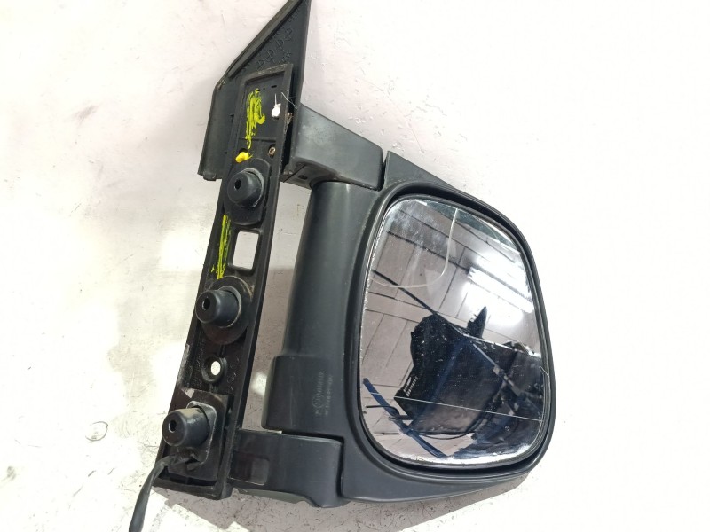 Recambio de retrovisor derecho para hyundai h-1 furgón 2.5 crdi referencia OEM IAM e11015417  