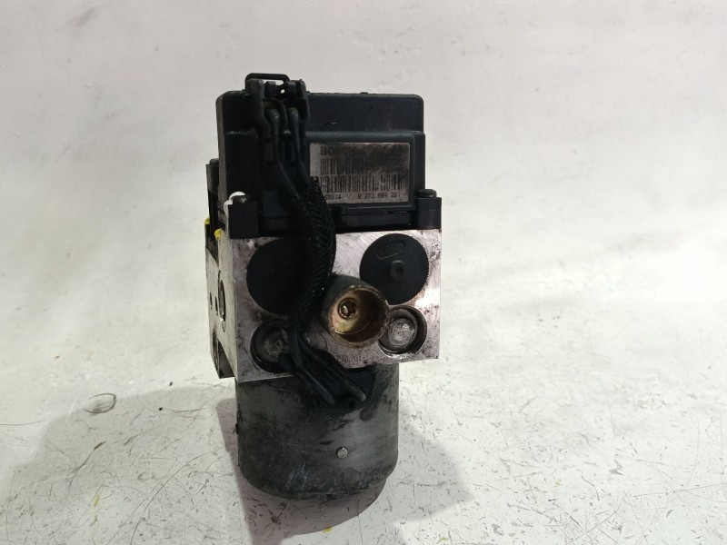 Recambio de nucleo abs para audi a4 b5 (8d2) 1.9 tdi referencia OEM IAM 8E0614111AB  