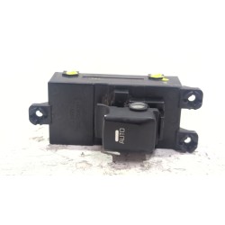 Recambio de mando elevalunas trasero derecho para kia cee´d (jd) 1.4 crdi 90 referencia OEM IAM 49D5101000  