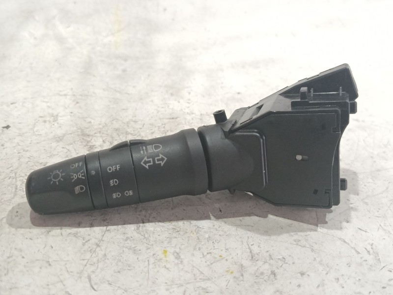 Recambio de mando intermitentes para nissan almera ii (n16) 2.2 dci referencia OEM IAM 25540  