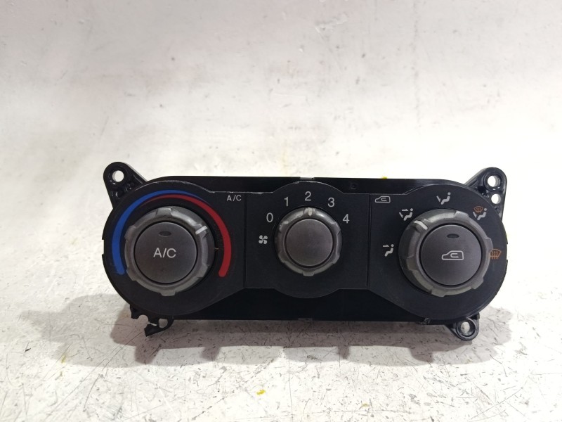 Recambio de mando climatizador para hyundai matrix (fc) 1.5 crdi referencia OEM IAM 9725017  