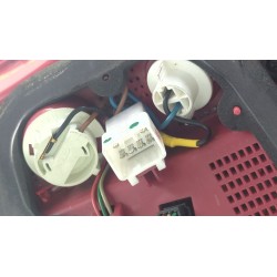 Recambio de piloto trasero derecho para kia cee´d (jd) 1.4 crdi 90 referencia OEM IAM 92404A20  