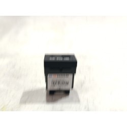 Recambio de conector usb / aux para kia sorento i (jc) 2.5 crdi referencia OEM IAM 96120  
