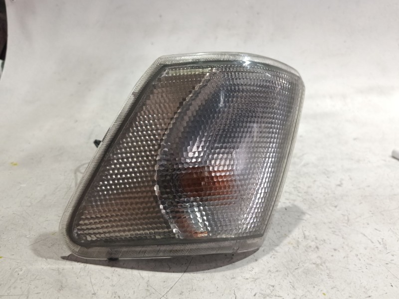 Recambio de piloto delantero izquierdo para ford fiesta iii (gfj) 1.4 referencia OEM IAM 93BG13K370AA  