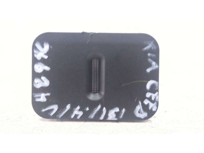 Recambio de sensor para kia cee´d (jd) 1.4 crdi 90 referencia OEM IAM A284760020  
