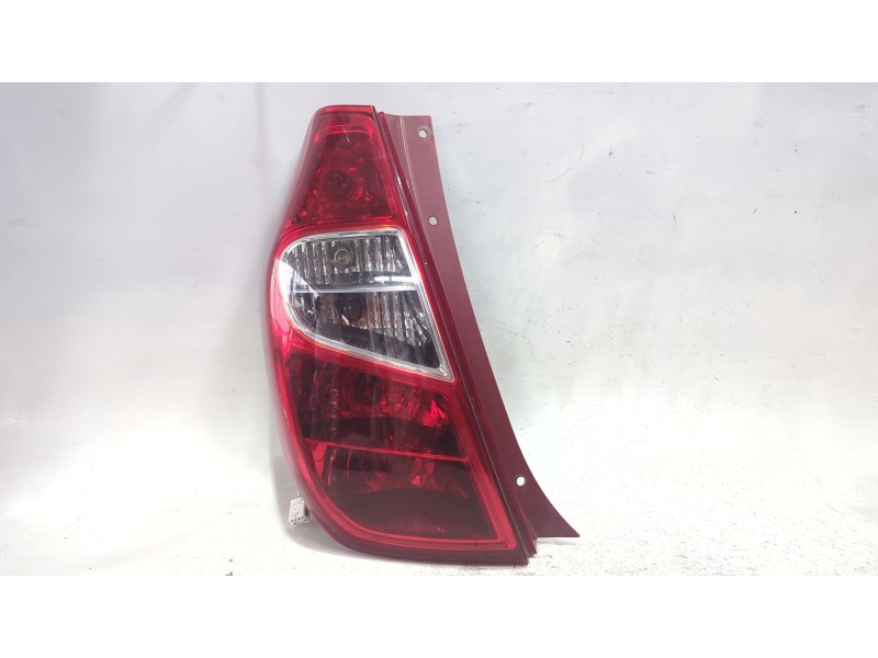 Recambio de piloto trasero izquierdo para hyundai i10 i (pa) 1.1 referencia OEM IAM 924010X110  