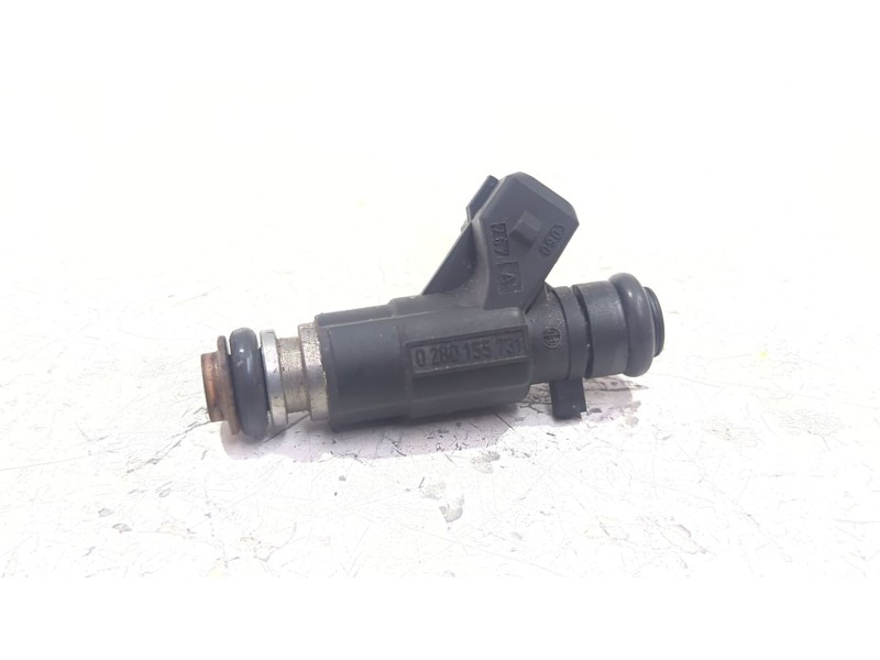 Recambio de inyector para volkswagen polo iii (6n1) 55 1.4 referencia OEM IAM 0280155731  