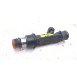 Recambio de inyector para daewoo tacuma 2.0 121 cv referencia OEM IAM 25315853  