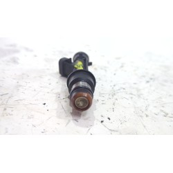 Recambio de inyector para daewoo tacuma 2.0 121 cv referencia OEM IAM 25315853  