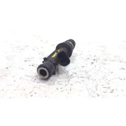 Recambio de inyector para daewoo tacuma 2.0 121 cv referencia OEM IAM 25315853  