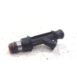 Recambio de inyector para daewoo tacuma 2.0 121 cv referencia OEM IAM 25315853  