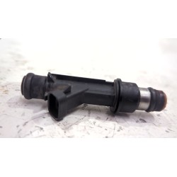 Recambio de inyector para daewoo tacuma 2.0 121 cv referencia OEM IAM 25315853  