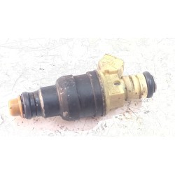 Recambio de inyector para hyundai coupe i (rd) 1.6 16v referencia OEM IAM 0250930018  