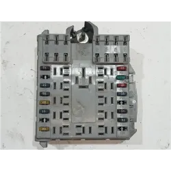 Recambio de caja fusibles/rele para fiat i doblo cargo (2005) referencia OEM IAM 46752706  