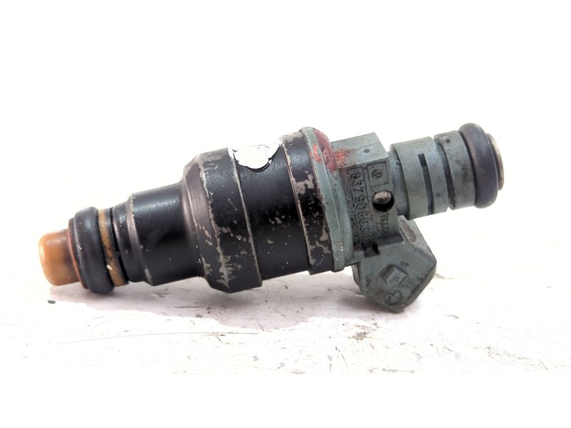 Recambio de inyector para volkswagen golf iv berlina (1j1)(1997) 1.9 tdi referencia OEM IAM 037906031C  